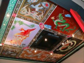 屋内天井画：中華料理店の天井・四聖獣